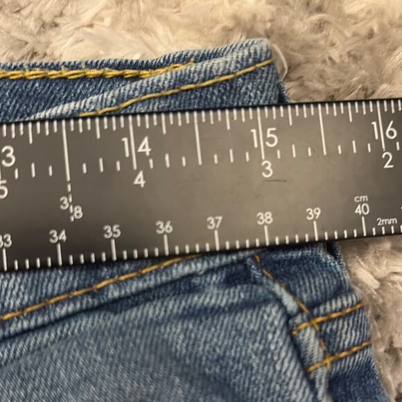 Levi's Blue Slim Fit Jeans with Faded Detailing 30 Waist 32 Length - Picture 13 of 15